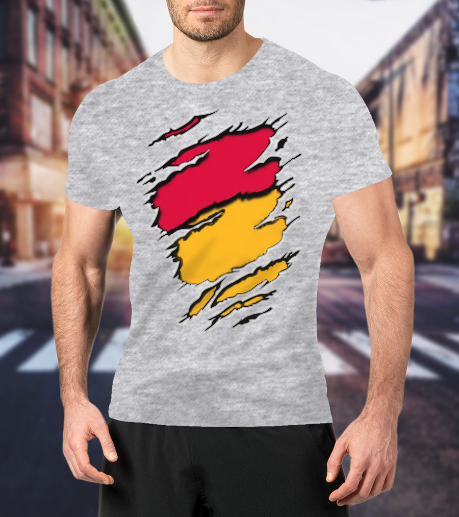Pac Bra Claw Marks Design Red Yellow Scratch Marks T-Shirt