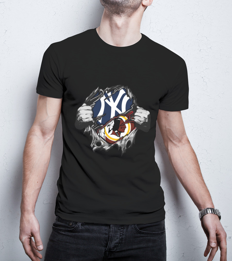 New York Yankees Washington Redskins Team Logos Mashup T-Shirt