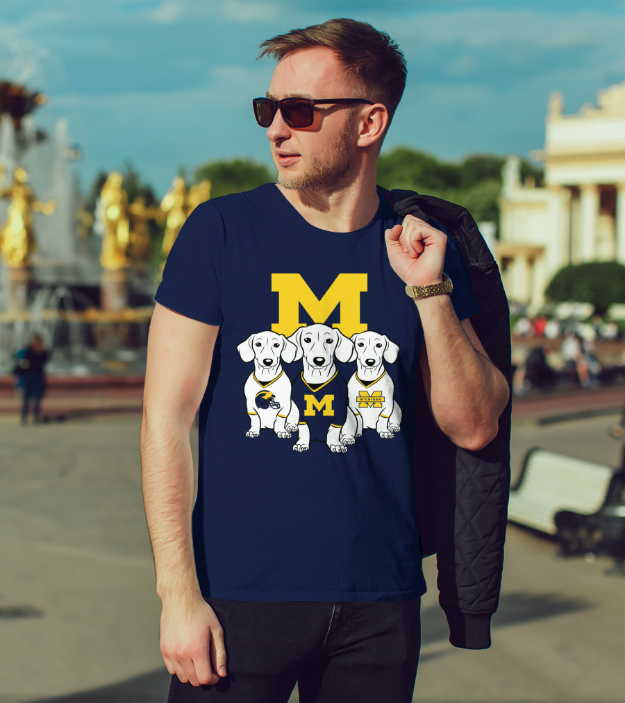 Michigan Wolverines Three Dachshund Dogs T-Shirt