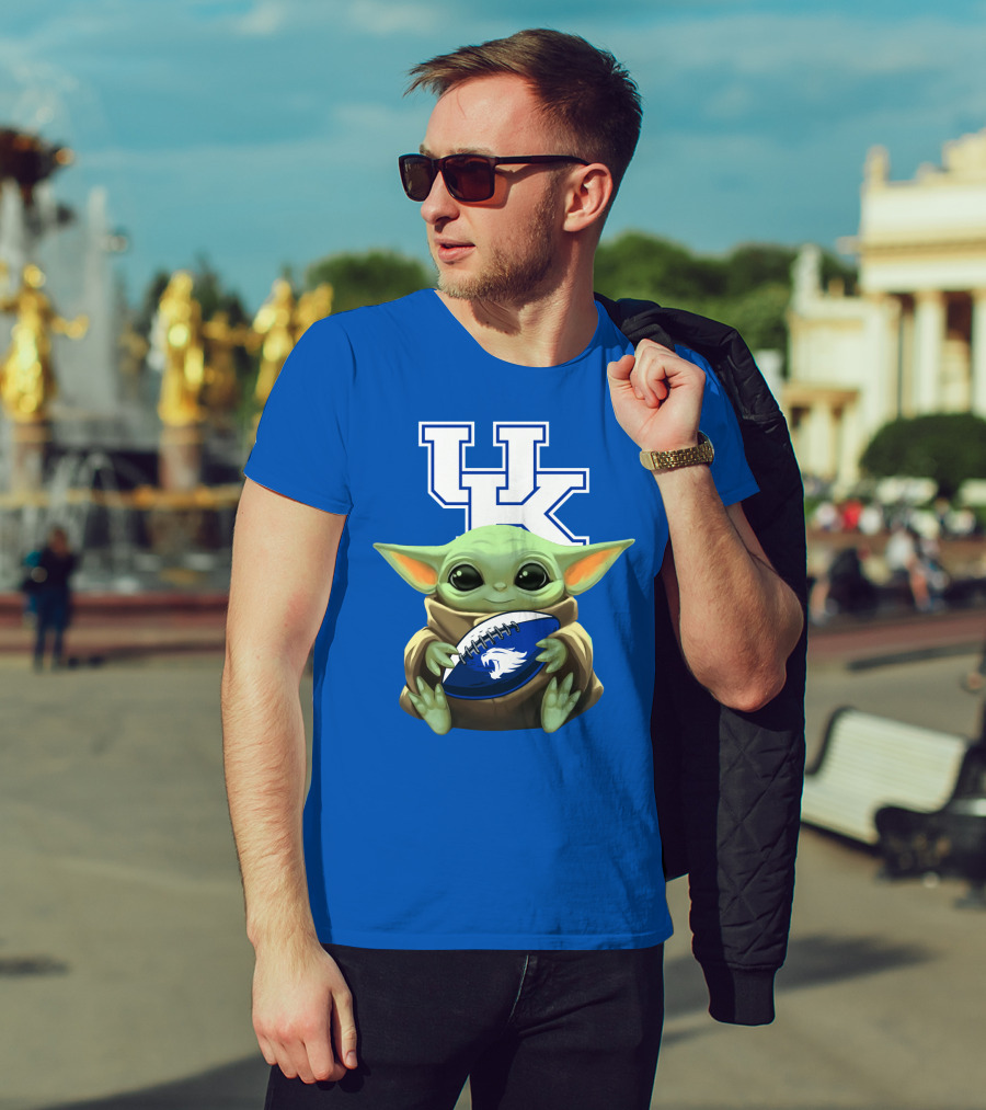 Baby Yoda UK Wildcats Football Fan T-Shirt
