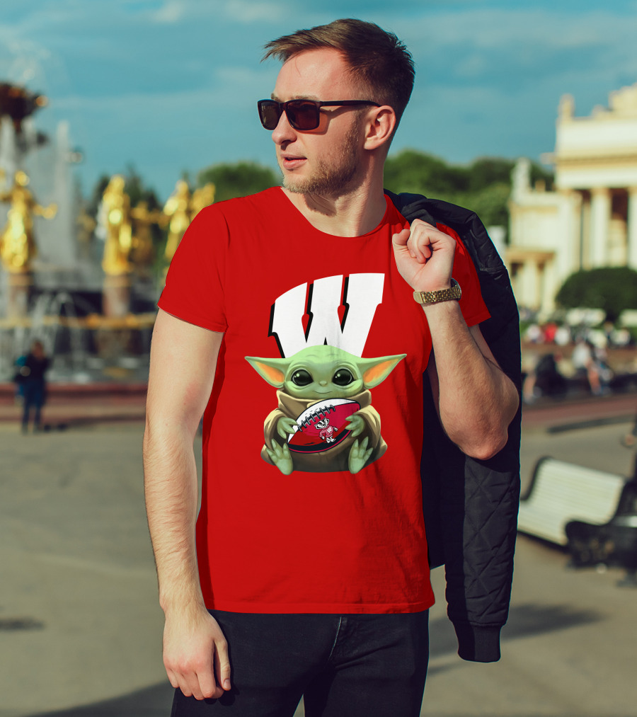 Baby Yoda Wisconsin Badgers Football T-Shirt