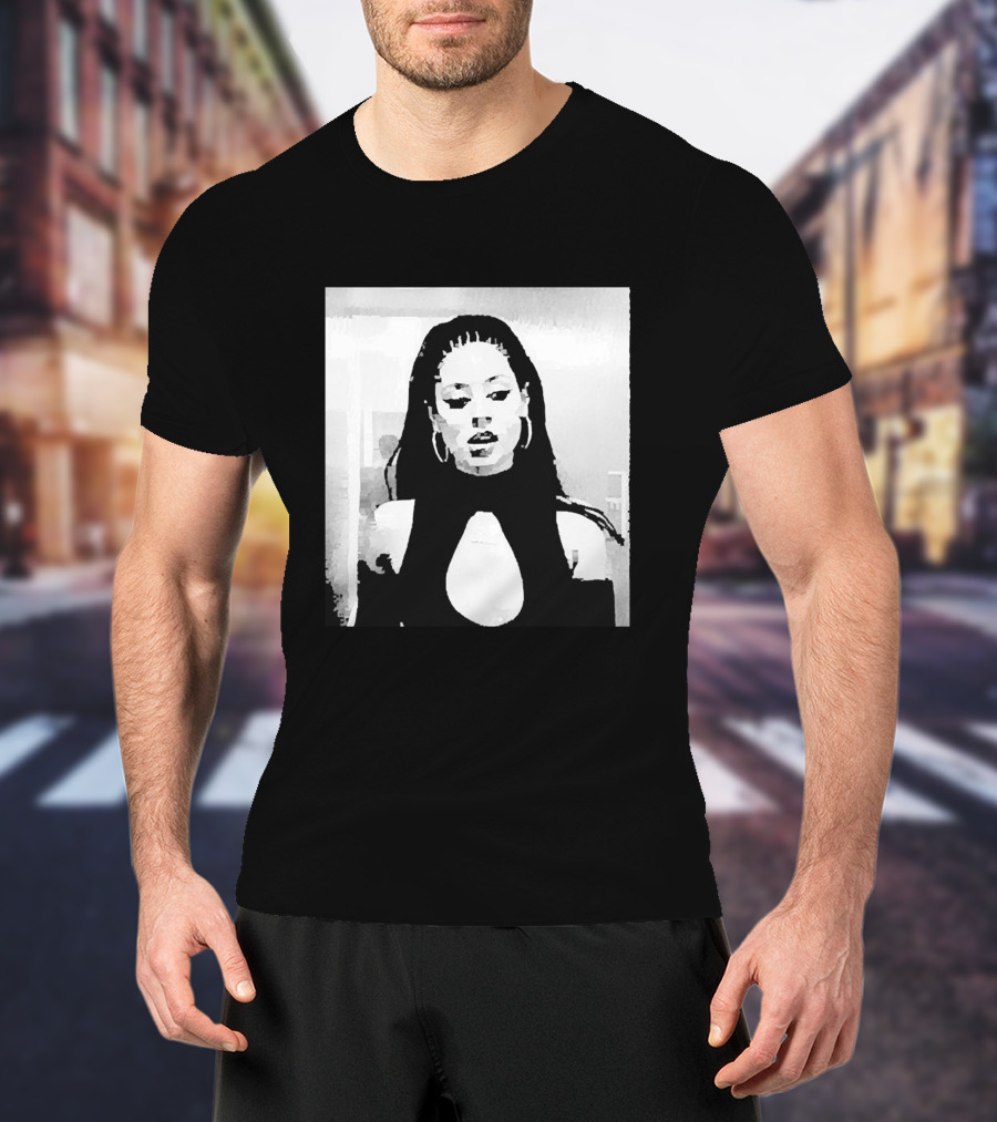 Maddy Euphoria Black And White Portrait Merch T-Shirt
