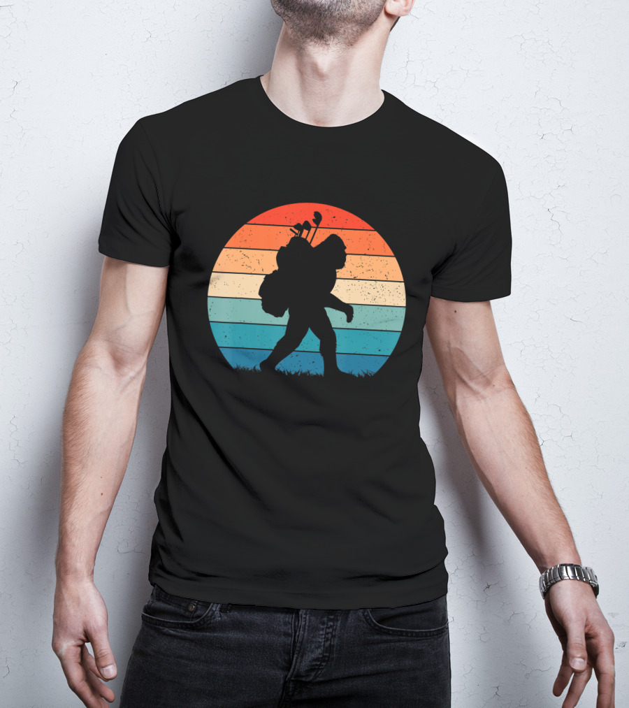 Bigfoot Sasquatch Playing Golf Retro Vintage T-Shirt