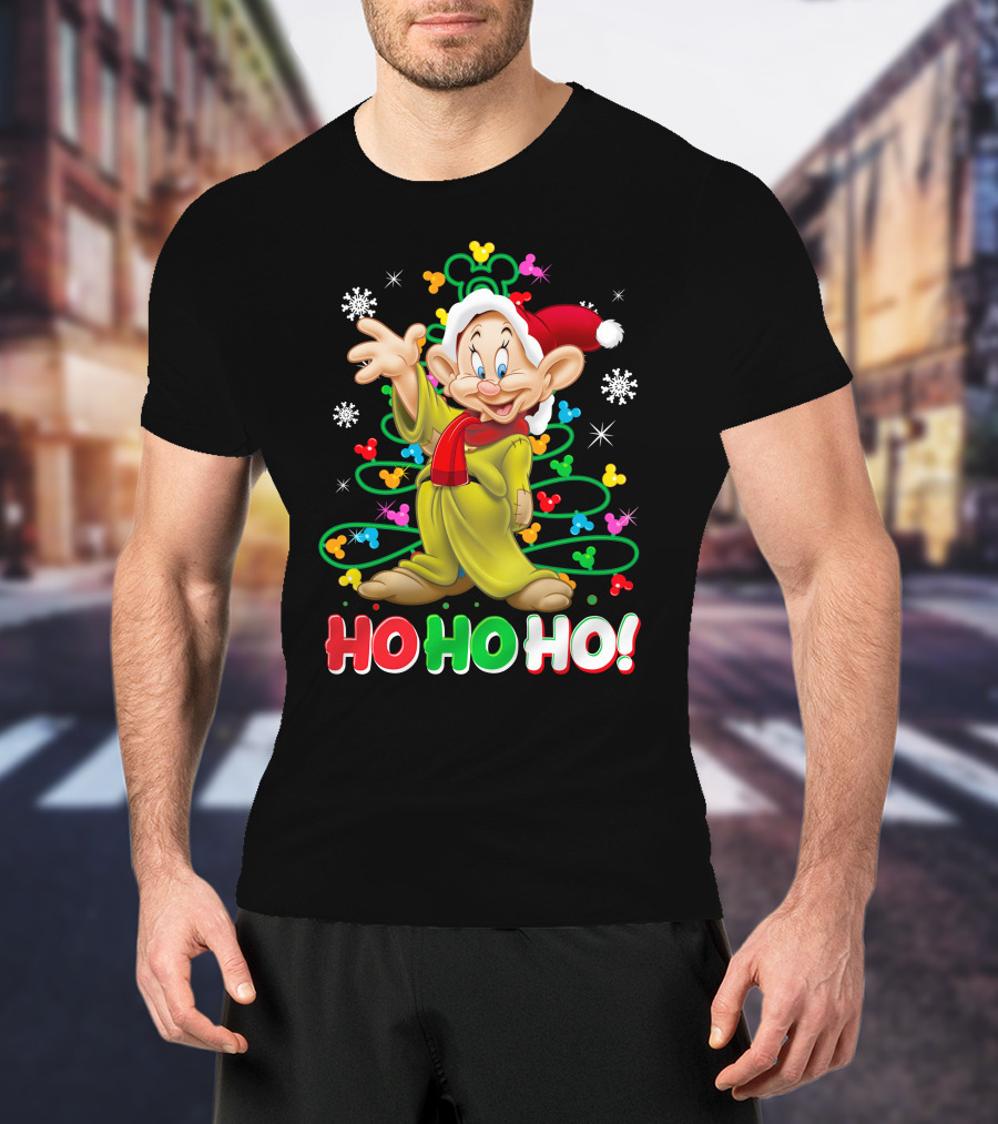 Dopey Ho Ho Ho Christmas Snowflakes Green Yellow Red Santa Hat Disney T-Shirt