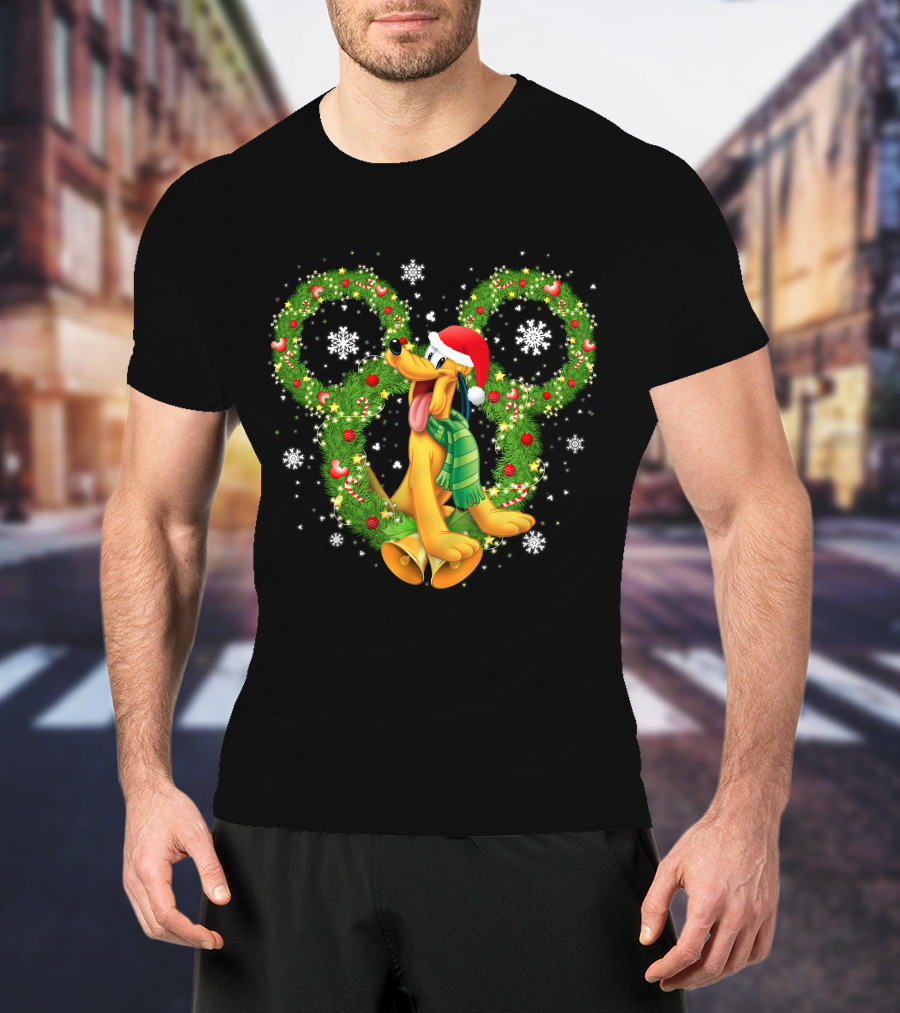 Pluto Christmas Wreath Snowflakes Santa Hat Holiday Disney T-Shirt