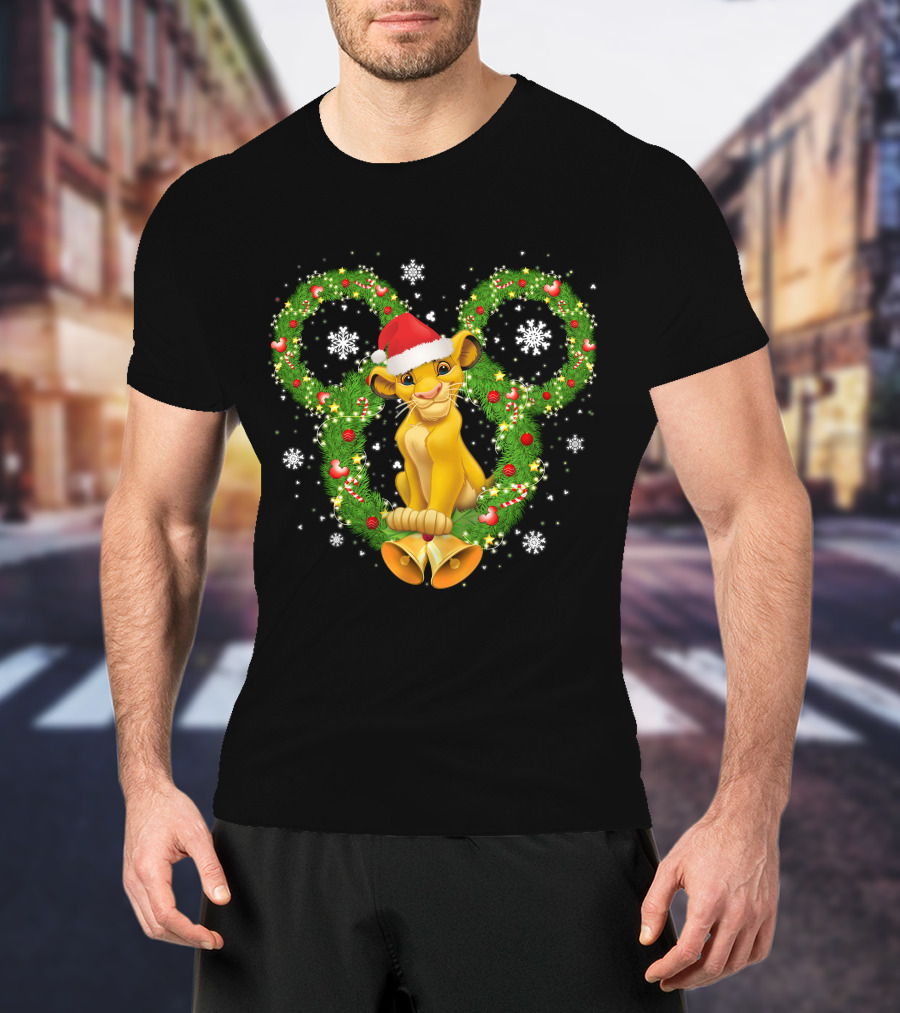 Simba Christmas Wreath With Santa Hat And Snowflakes T-Shirt