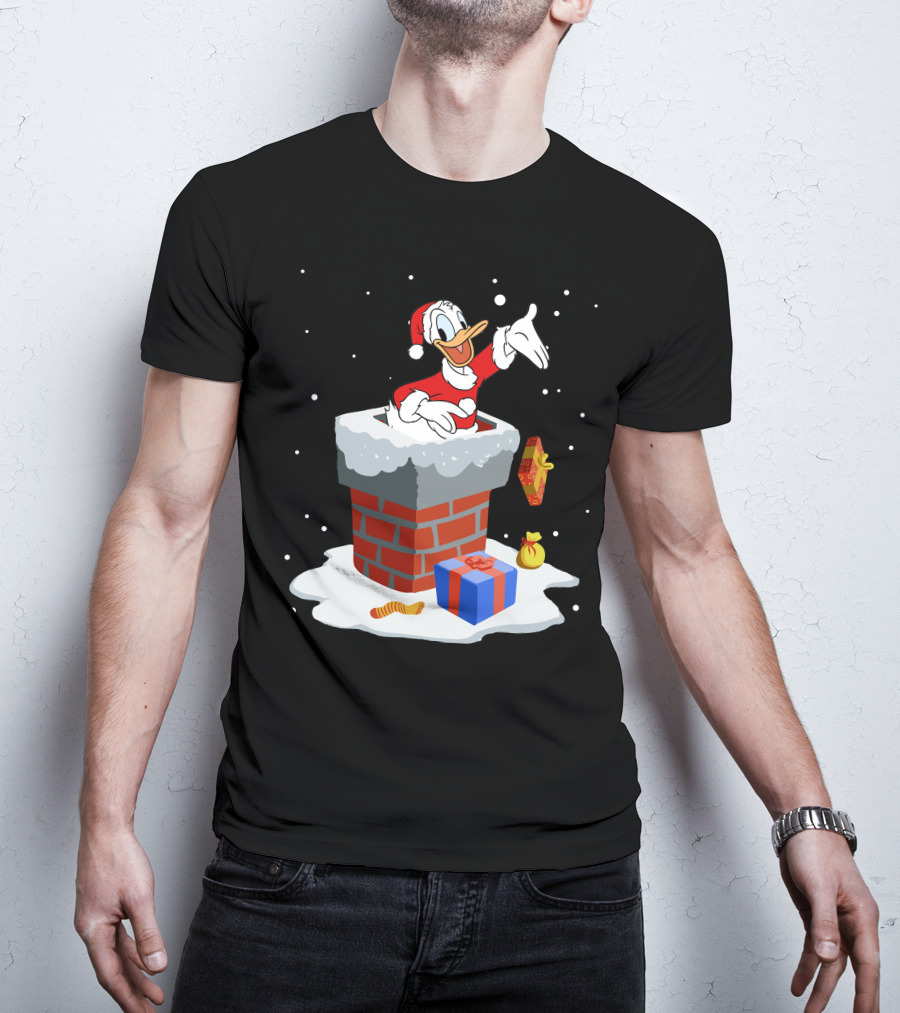 Santa Donald Chimney Christmas Presents T-Shirt