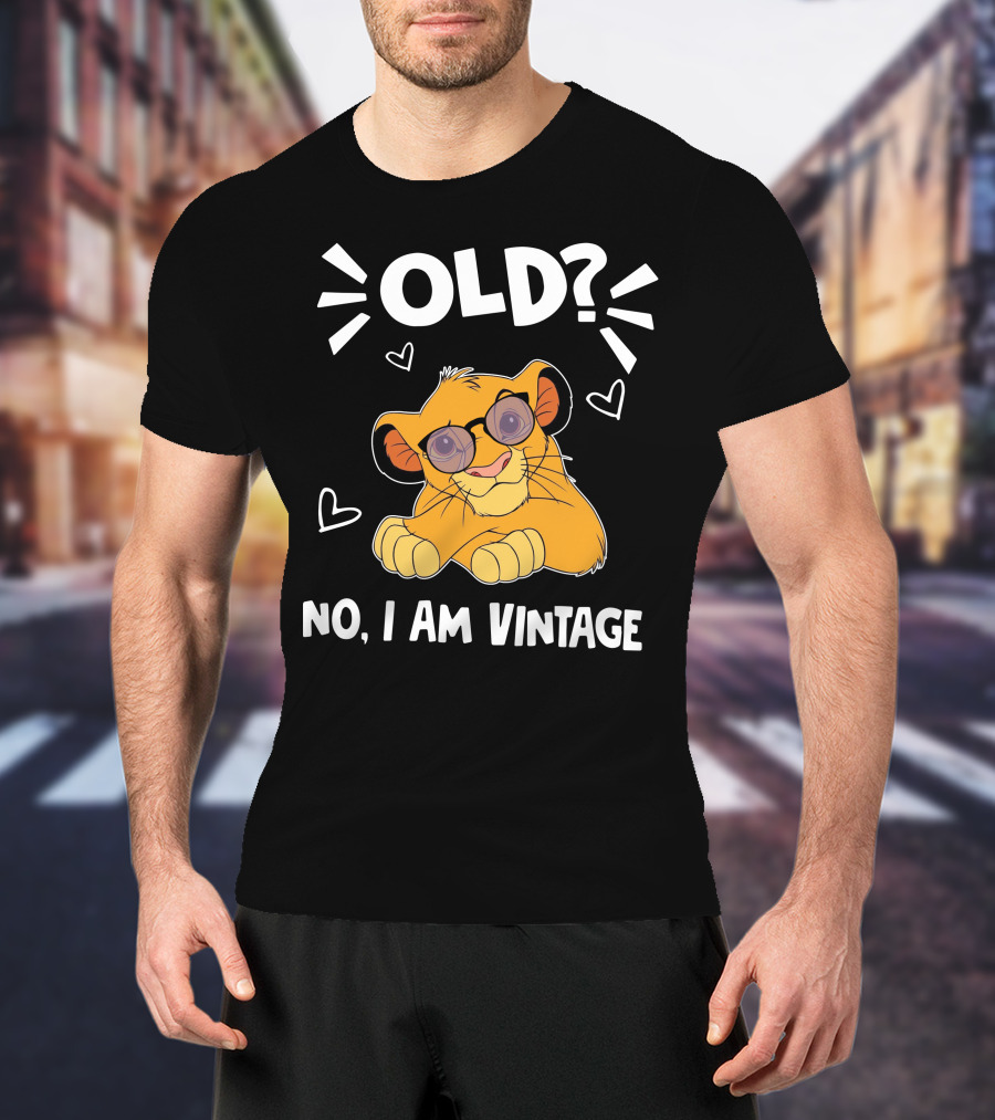 Simba Old No I Am Vintage T-Shirt