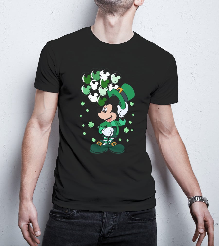 Mickey Mouse St Patrick's Day Celebration With Leprechaun Outfit And Shamrock Balloons T-Shirt
