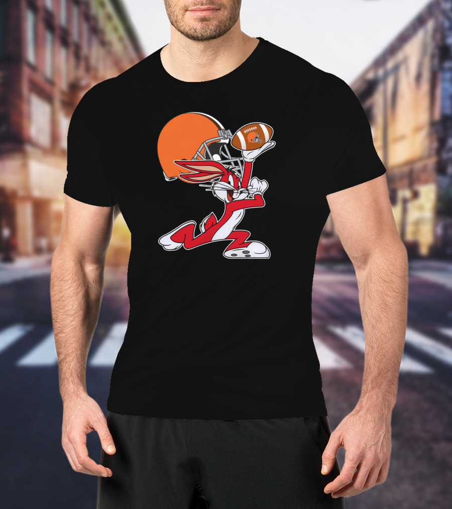 Cleveland Browns Bugs Bunny Football Chiefs T-Shirt
