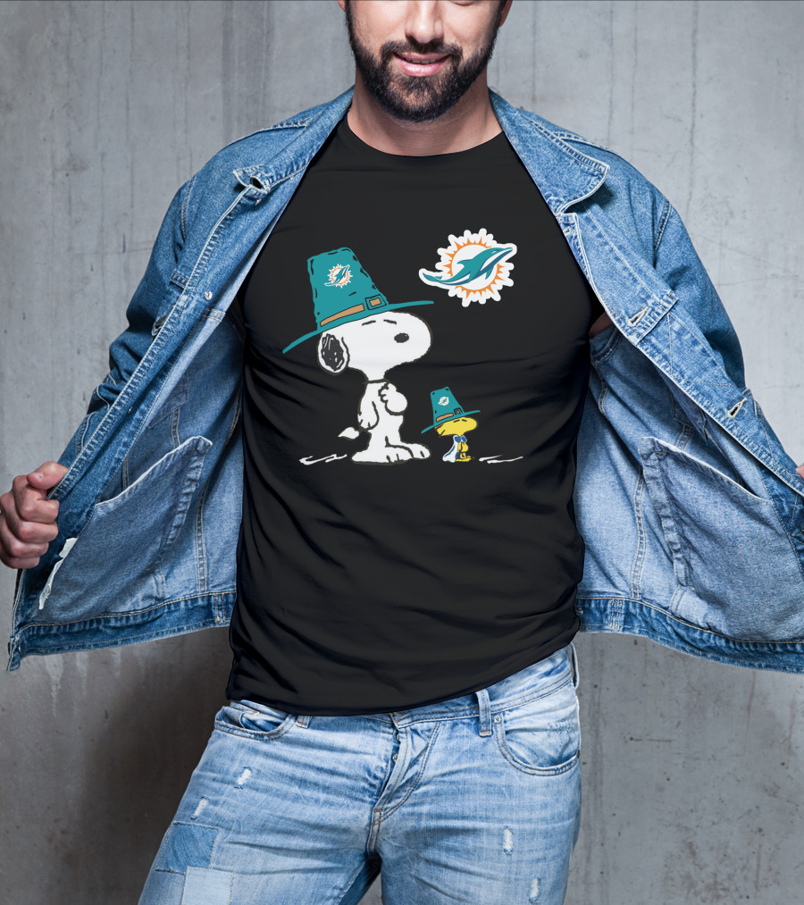 Miami Dolphins Snoopy Woodstock Thanksgiving Football T-Shirt