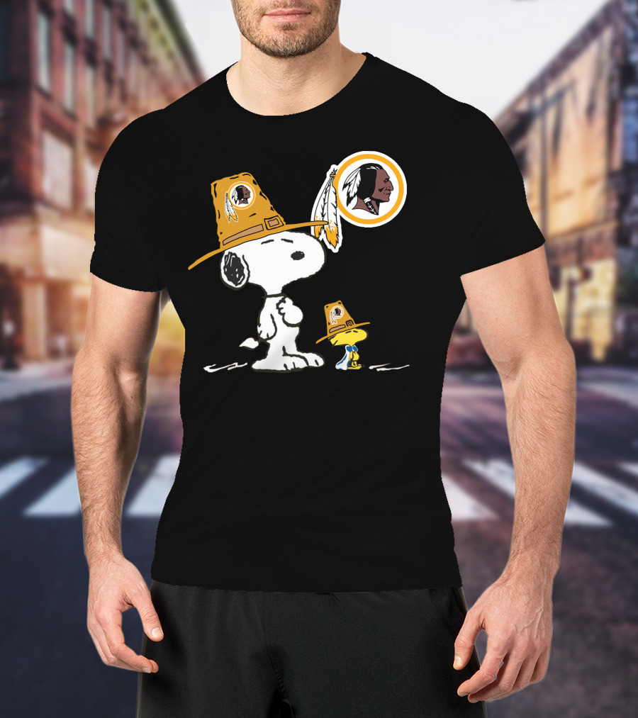 Snoopy Woodstock Washington Redskins Football Fan Gear T-Shirt