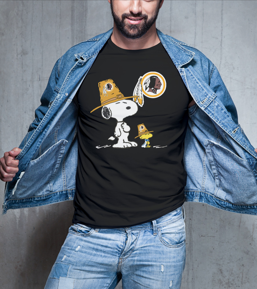 Snoopy Woodstock Washington Redskins Football Fan Gear T-Shirt
