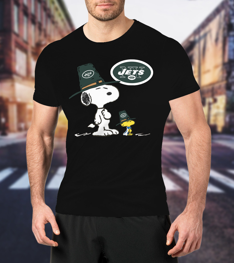 Jets Snoopy New York Football Team Fan T-Shirt