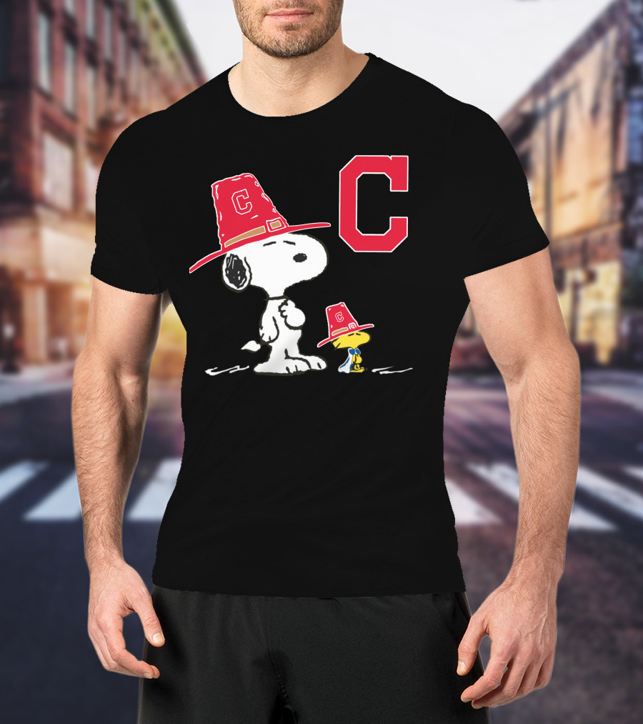 Cleveland Indians Snoopy C Logo Peanuts Hat T-Shirt