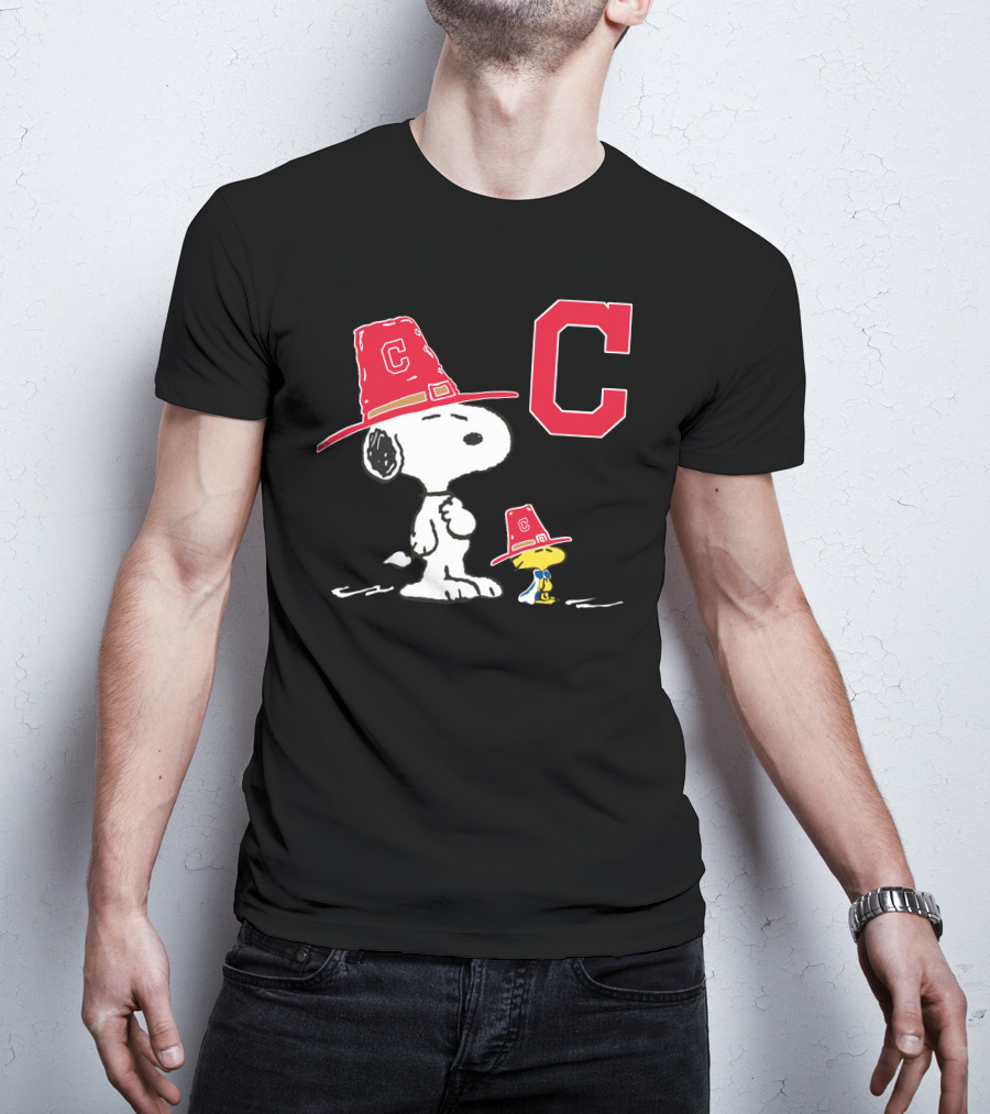 Cleveland Indians Snoopy C Logo Peanuts Hat T-Shirt