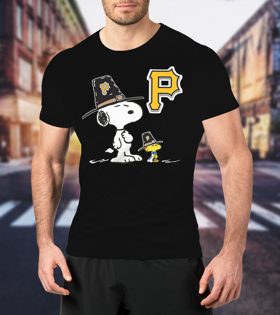 Snoopy Pittsburgh Pirates Thanksgiving Hat Peanuts T-Shirt