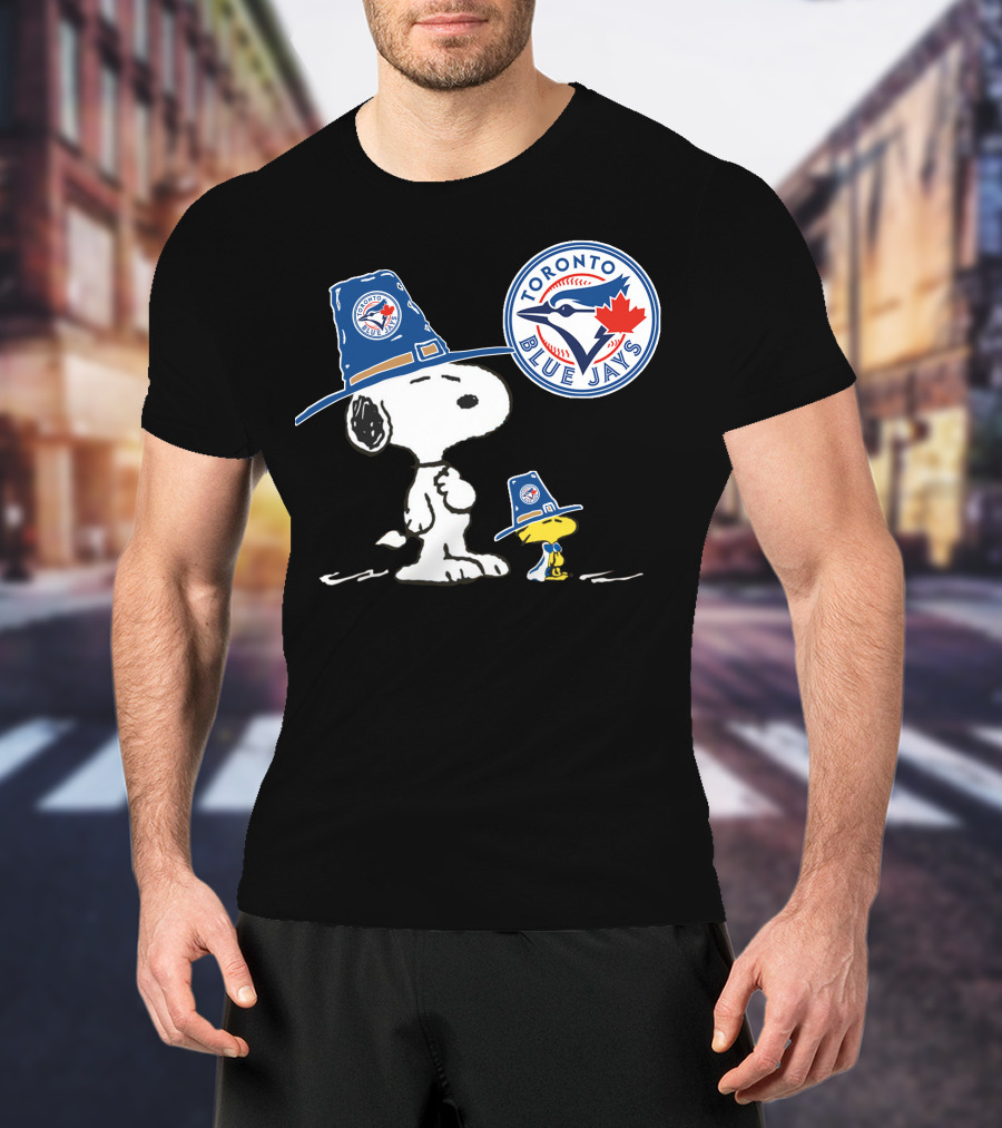 Toronto Blue Jays Snoopy Woodstock Baseball Duo With Team T-Shirt