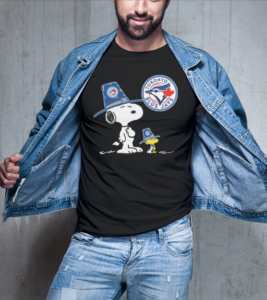 Toronto Blue Jays Snoopy Woodstock Baseball Duo With Team T-Shirt