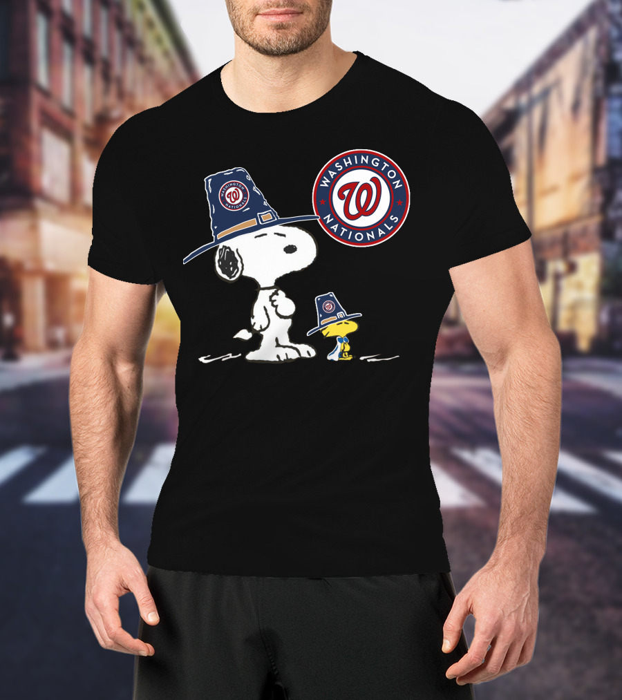 Washington Nationals Snoopy And Woodstock Pilgrim Hats T-Shirt