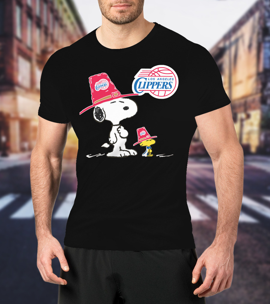 Los Angeles Clippers Snoopy With Woodstock In Team Hats T-Shirt