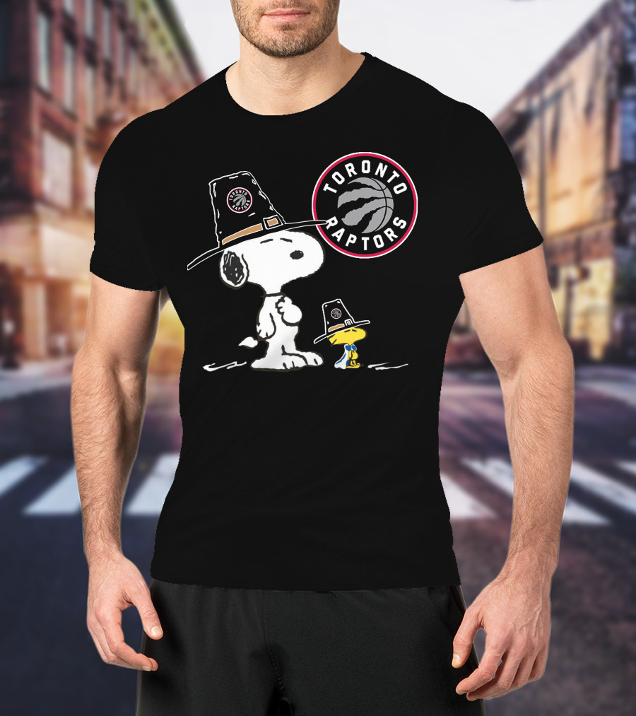 Toronto Raptors Snoopy Woodstock Pilgrim Hats Peanuts Basketball T-Shirt