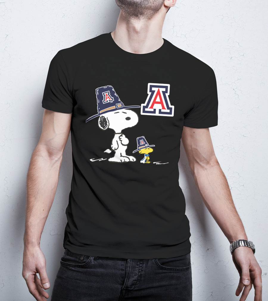 Arizona Wildcats Snoopy Woodstock Peanuts Sports Fan T-Shirt