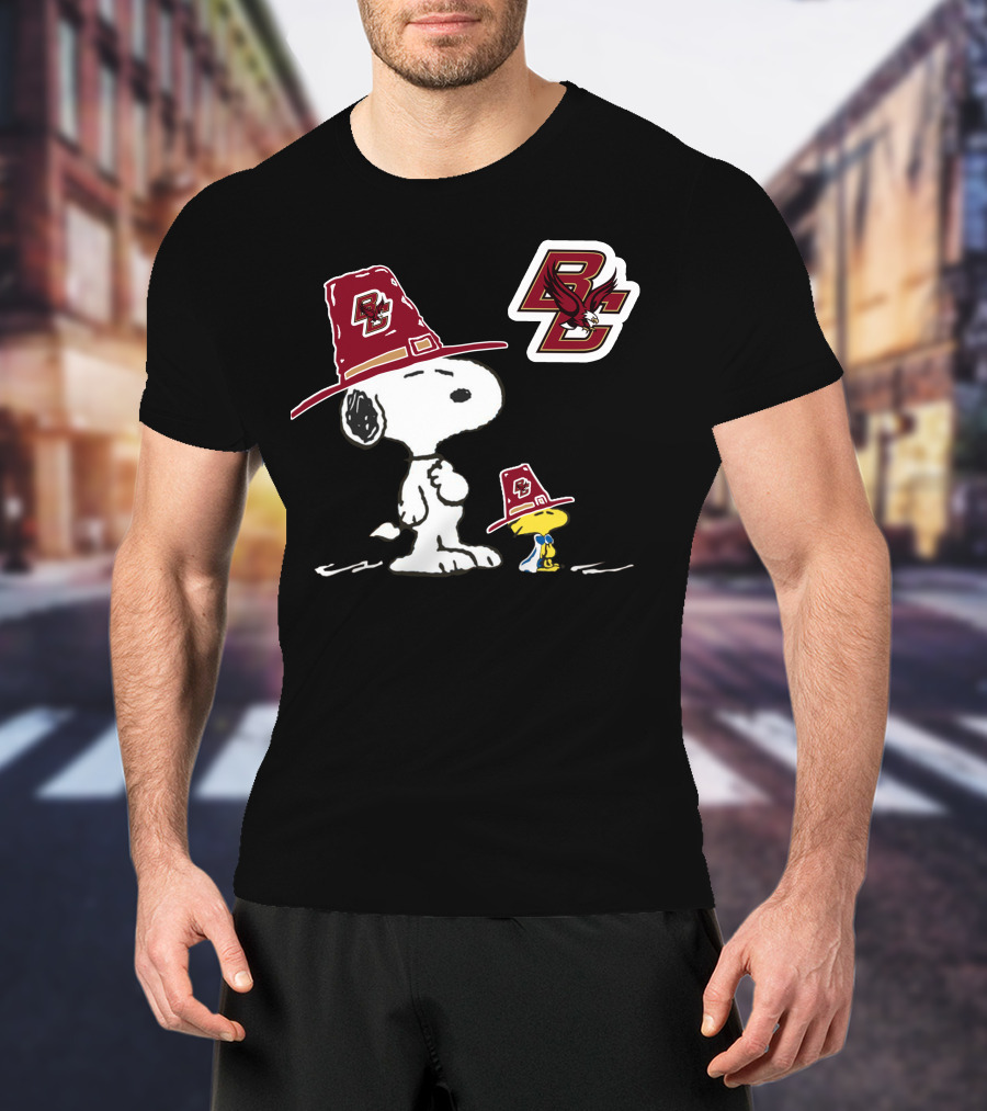 Boston College Eagles Snoopy Woodstock BC Logo Pilgrim Hats T-Shirt