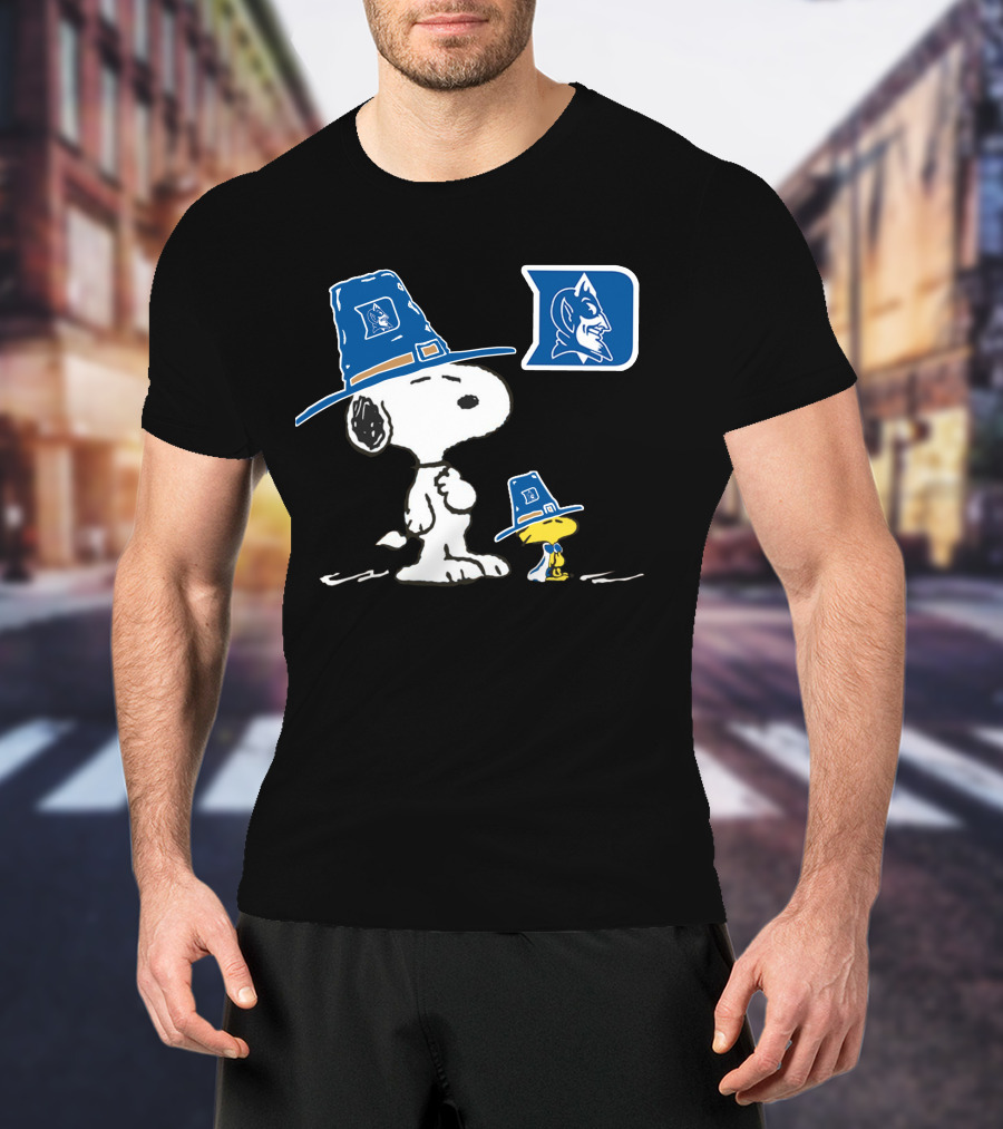 Duke Blue Devils Snoopy And Woodstock Pilgrim Hats T-Shirt