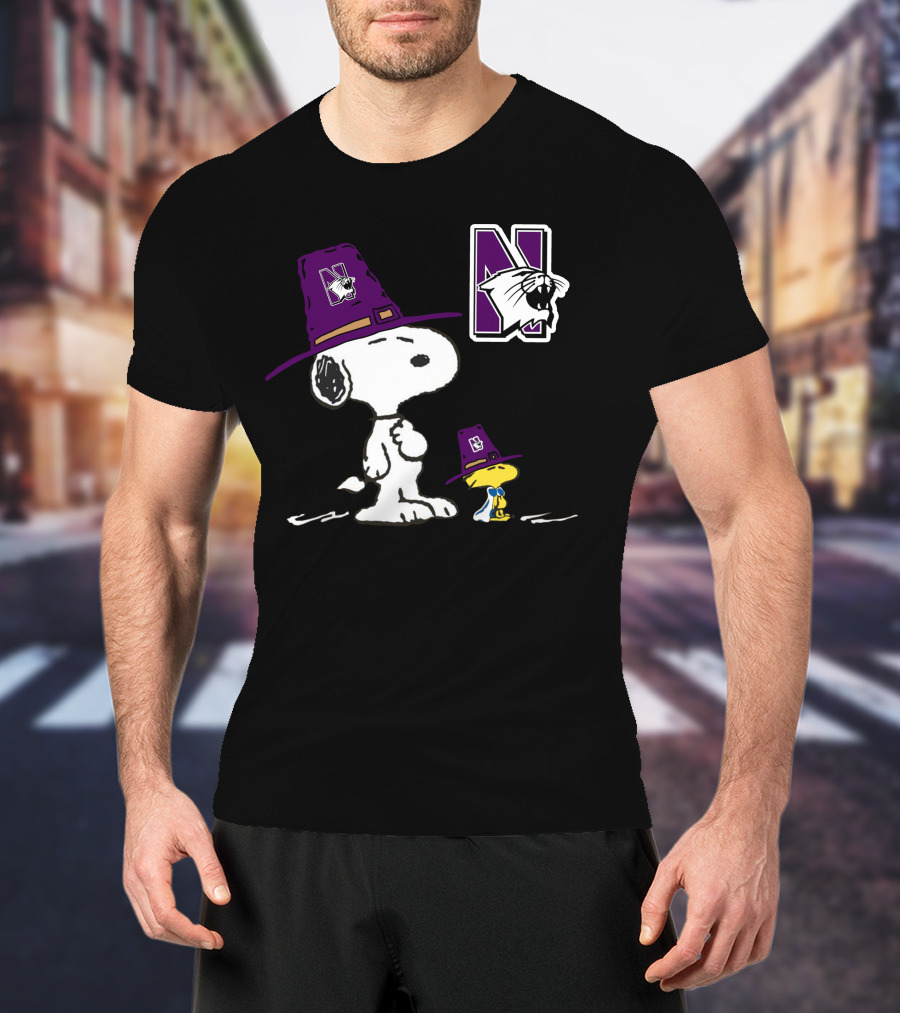Snoopy And Woodstock Northwestern Wildcats Pilgrim Hat T-Shirt