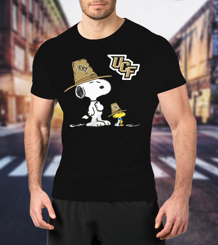 UCF Knights Snoopy And Woodstock Thanksgiving Hats T-Shirt