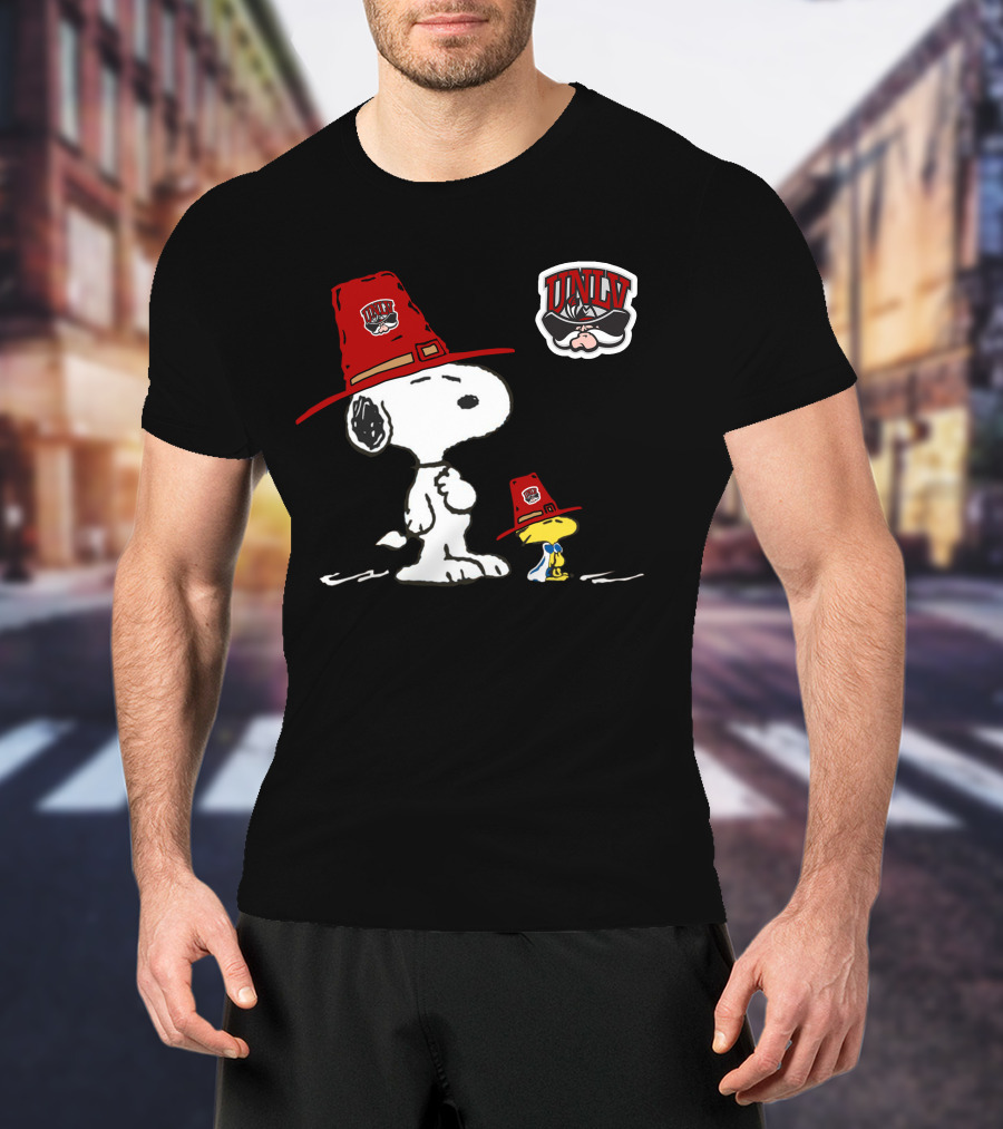 Snoopy Woodstock Unlv Rebels Logo Cowboy Hats Iconic Peanuts T-Shirt