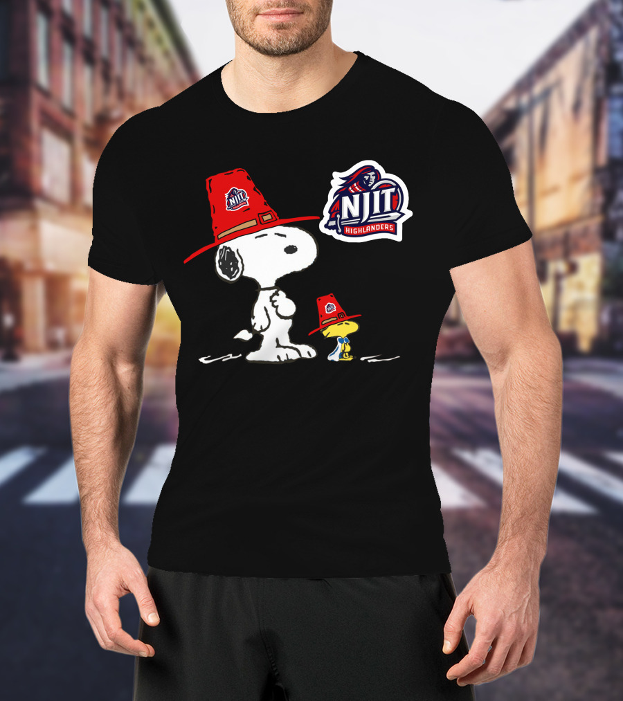 NJIT Highlanders Snoopy And Woodstock Wearing Red Hats T-Shirt
