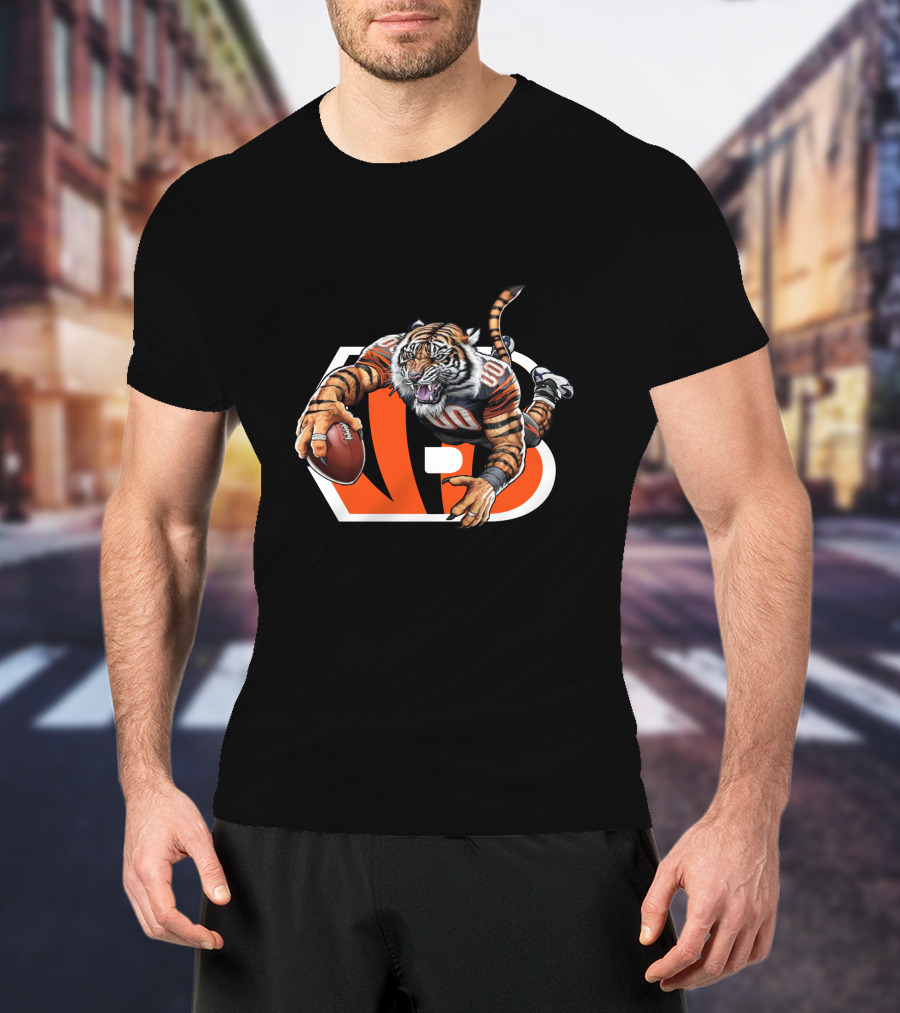 Cincinnati Bengals Tiger With Football And Bold B Emblem T-Shirt