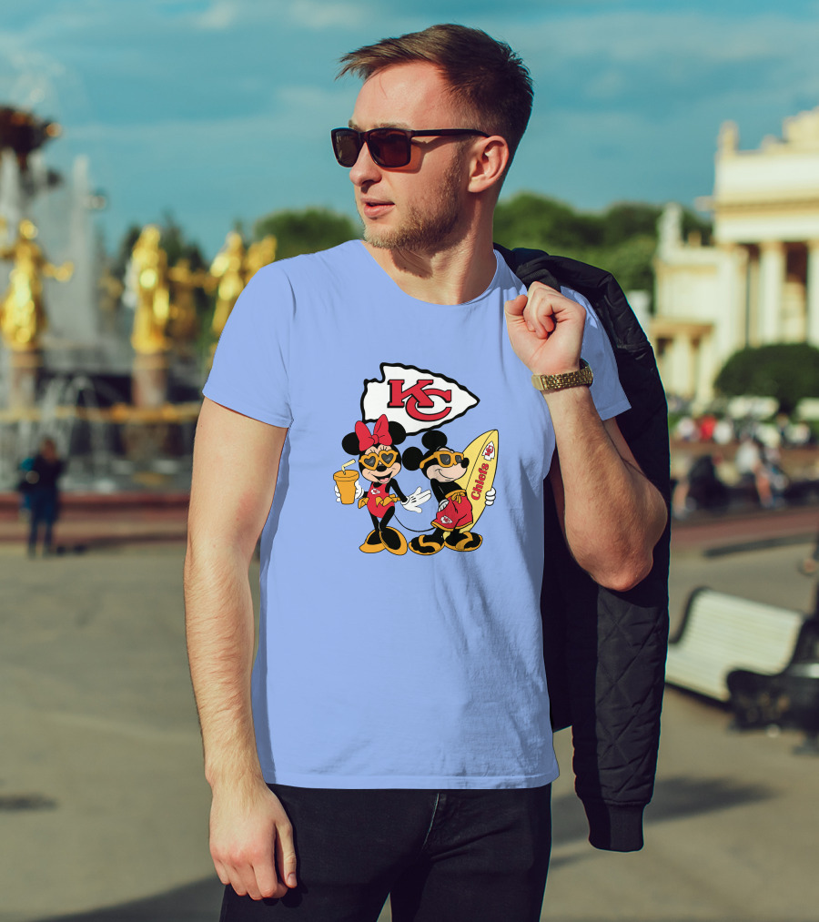 Chiefs Mickey And Minnie Vacation Kc Football Surfboard Fun T-Shirt