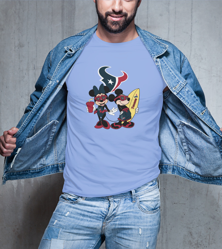 Texans Mickey And Minnie Happy Vacation Surfboard And Drink T-Shirt