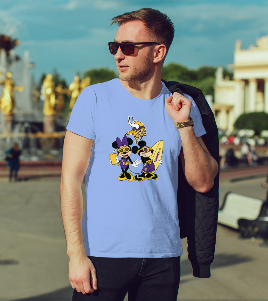 Vikings Mickey Happy Vacation Minnesota Fun T-Shirt