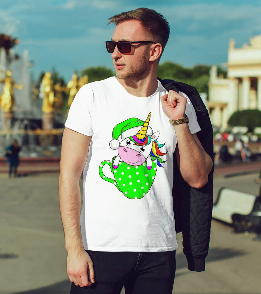 Funny Christmas Unicorn In Santa Hat With Green Polka Dot Cup T-Shirt