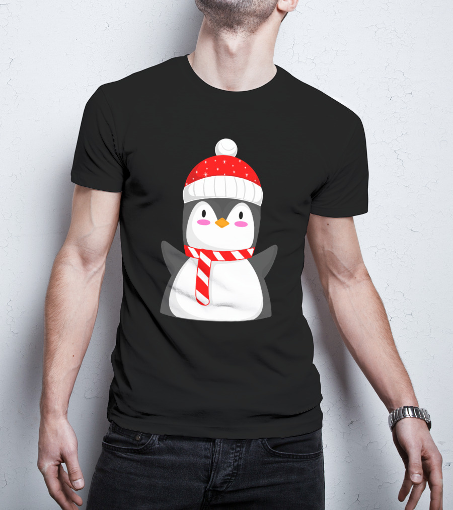 Pinguine Christmas Winter Penguin With Red Snowy Hat And Striped Scarf T-Shirt