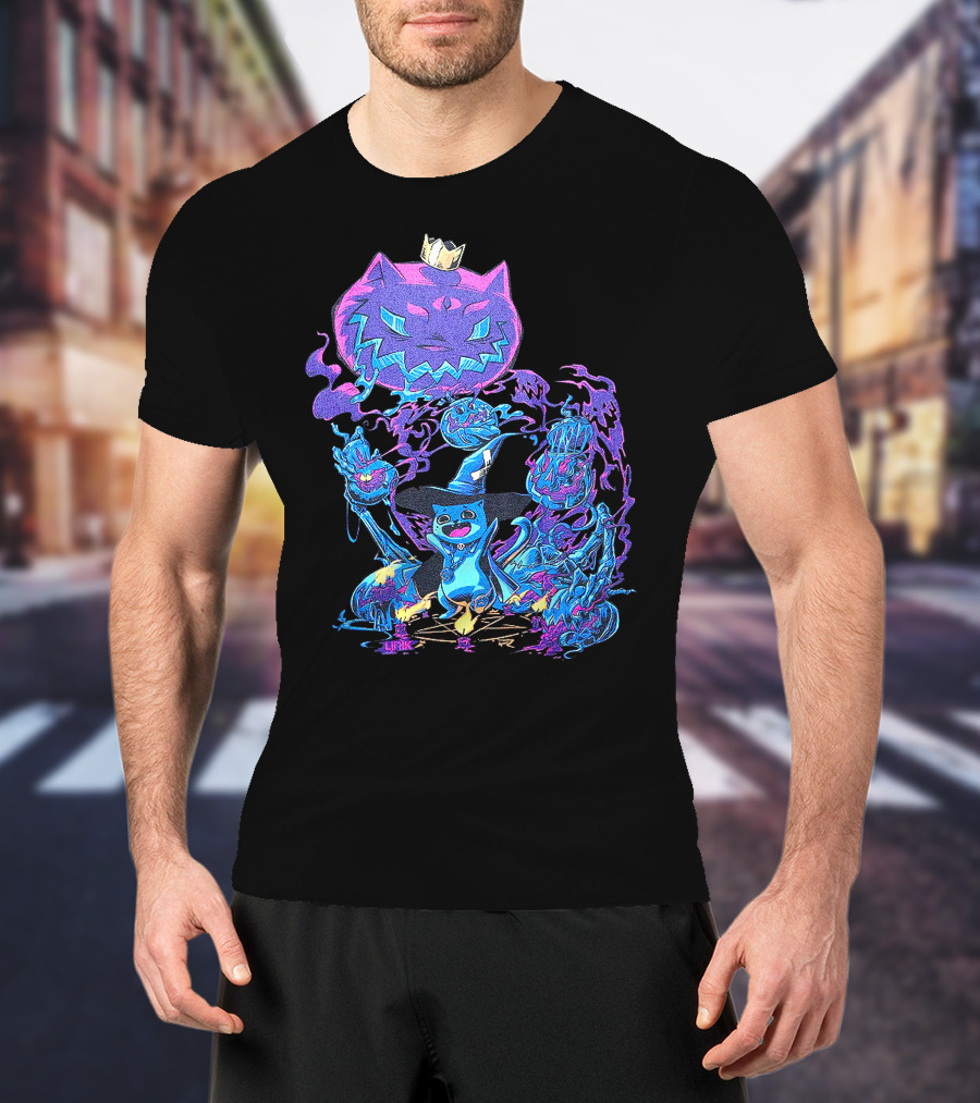 LIRIK HALLOWEEN Cat Wizard With Crown And Glowing Pumpkins T-Shirt