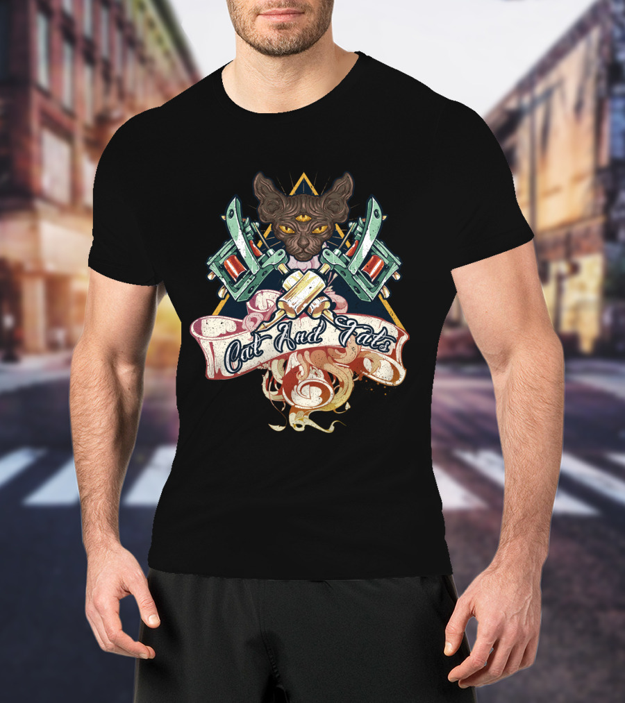 Cat And Tats Funny Cat Lovers With Tattoo Machine Art And Third Eye Sphynx T-Shirt