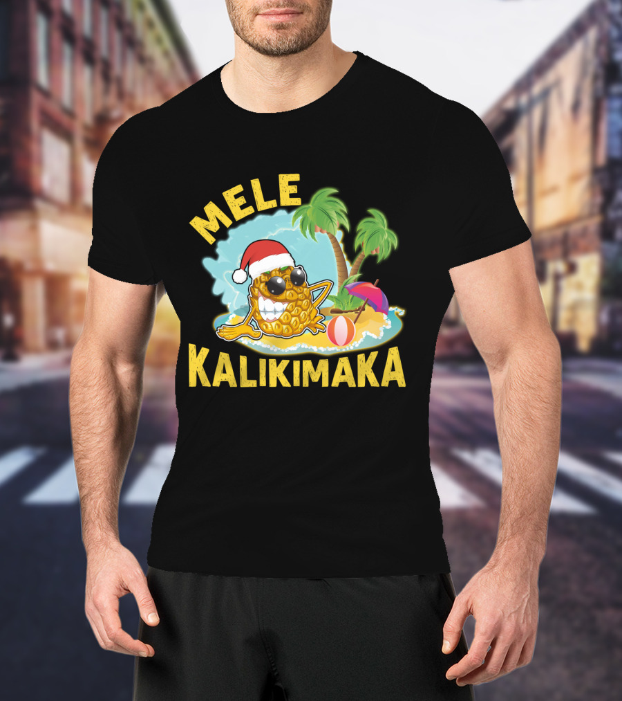 Mele Kalikimaka Hawaiian Pineapple With Santa Hat Tropical Christmas Vibes T-Shirt