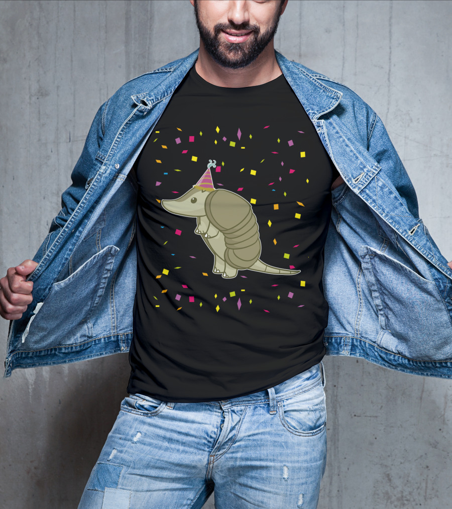 Funny Armadillo Birthday Celebration With Party Hat And Confetti T-Shirt