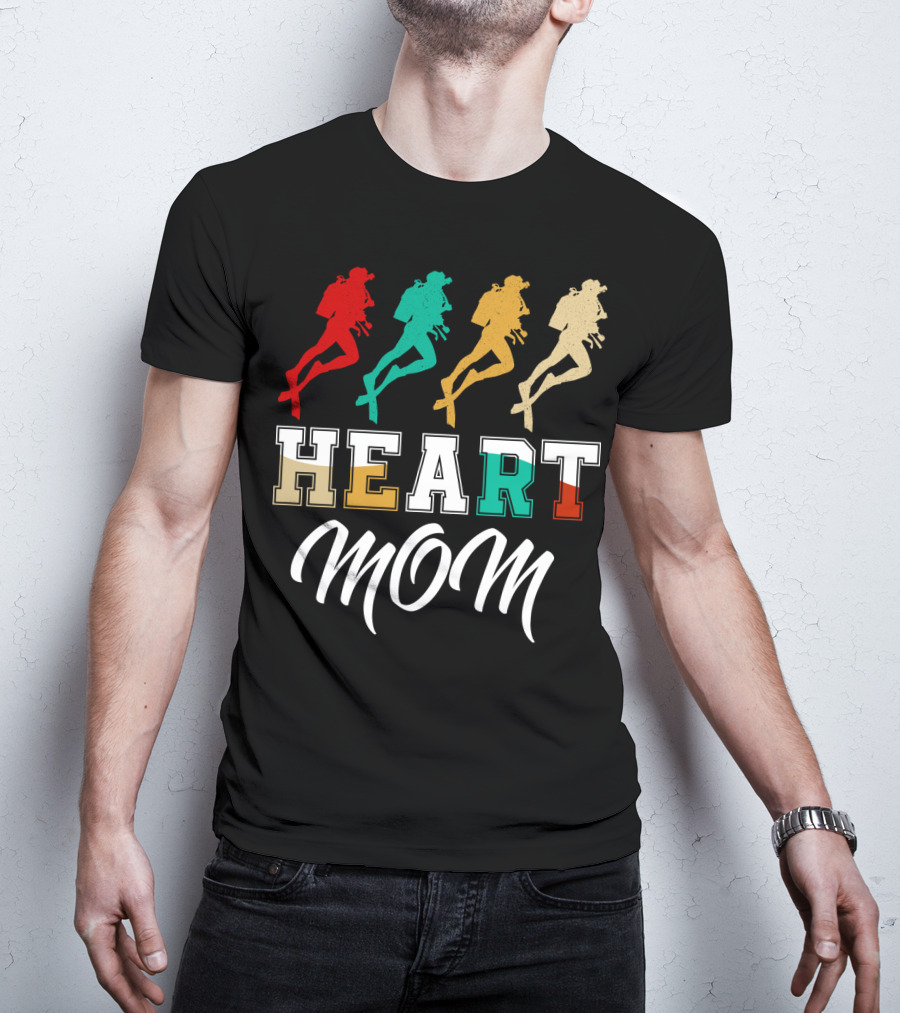 Heart Mom Scuba Diving T-Shirt