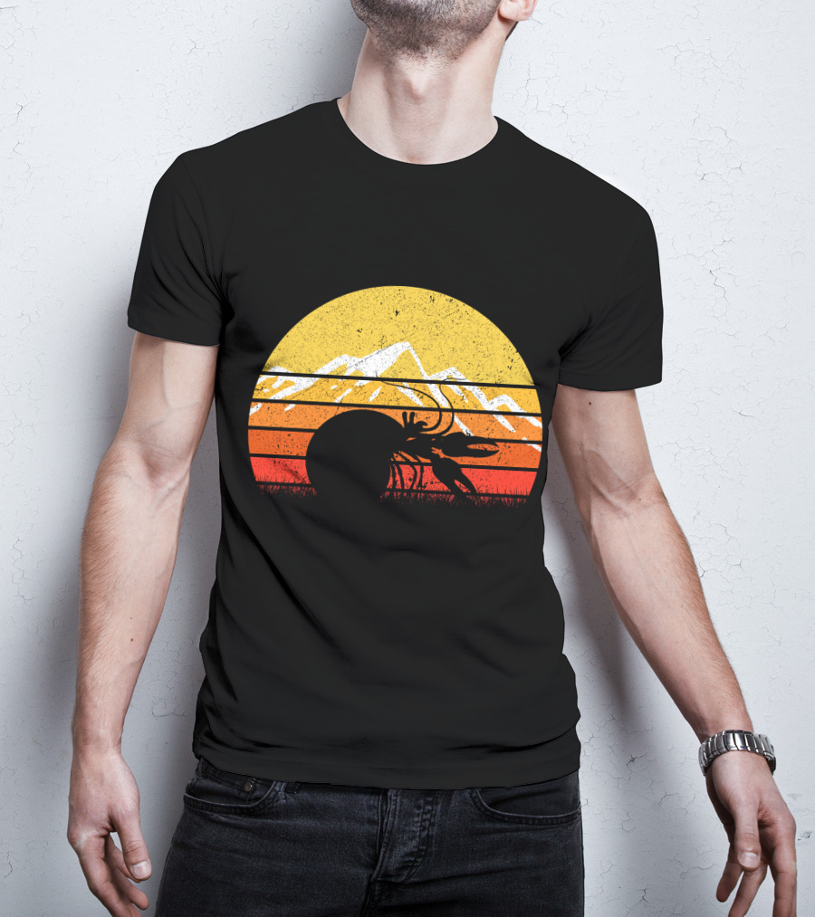 Retro Vintage Hermit Crab Sunset Silhouette Mountains T-Shirt
