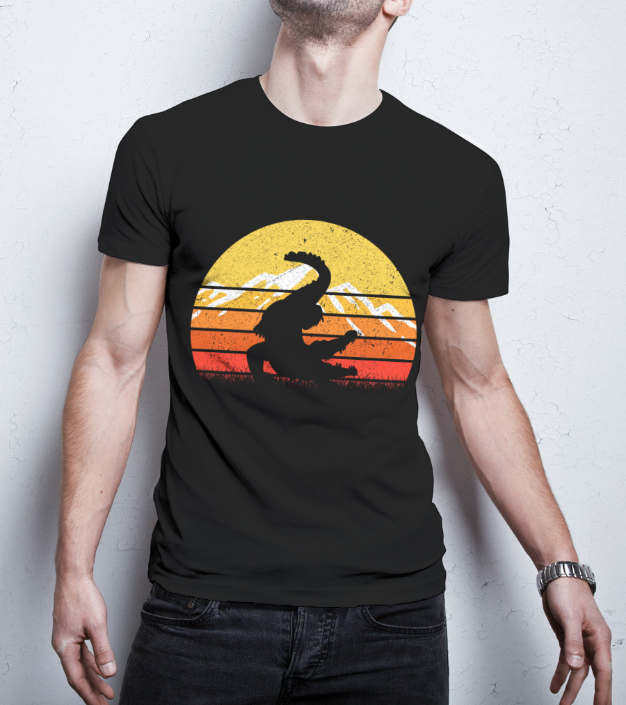 Retro Vintage Alligator Sunset Mountain T-Shirt