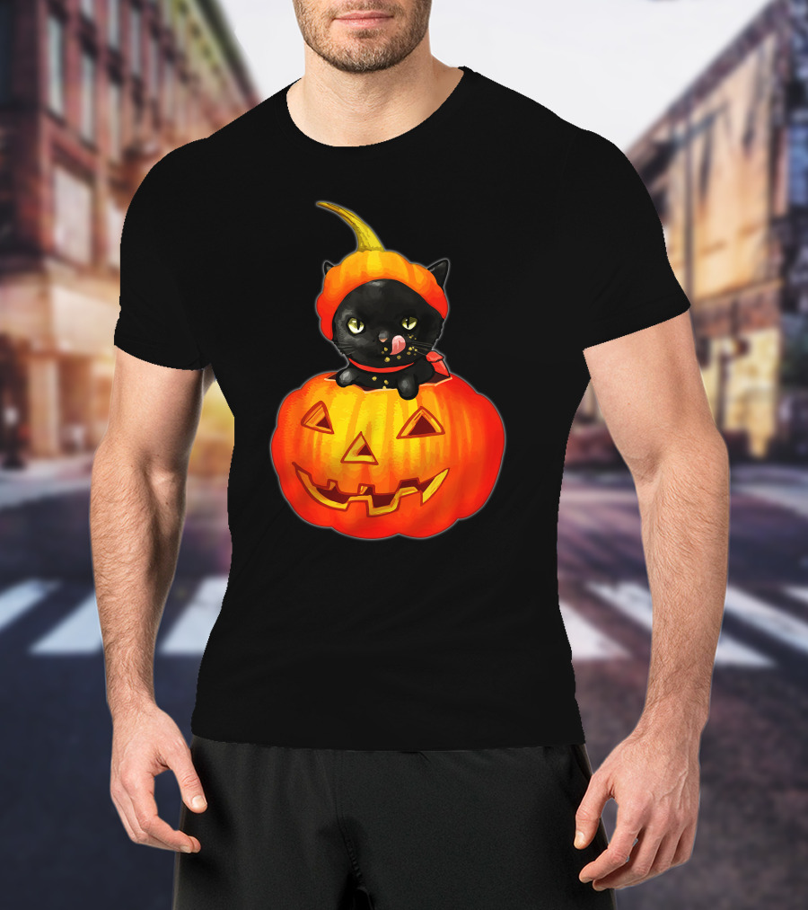 Funny Halloween Cats And Pumpkins With Scary Black Cat T-Shirt