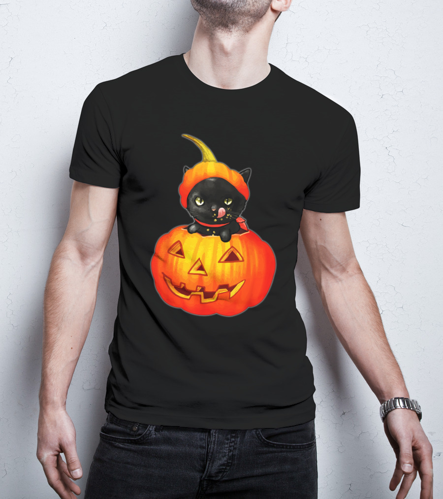 Funny Halloween Cats And Pumpkins With Scary Black Cat T-Shirt