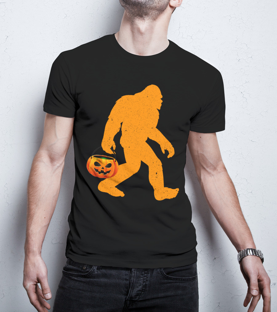 Funny Bigfoot Halloween Jack-o'-Lantern T-Shirt