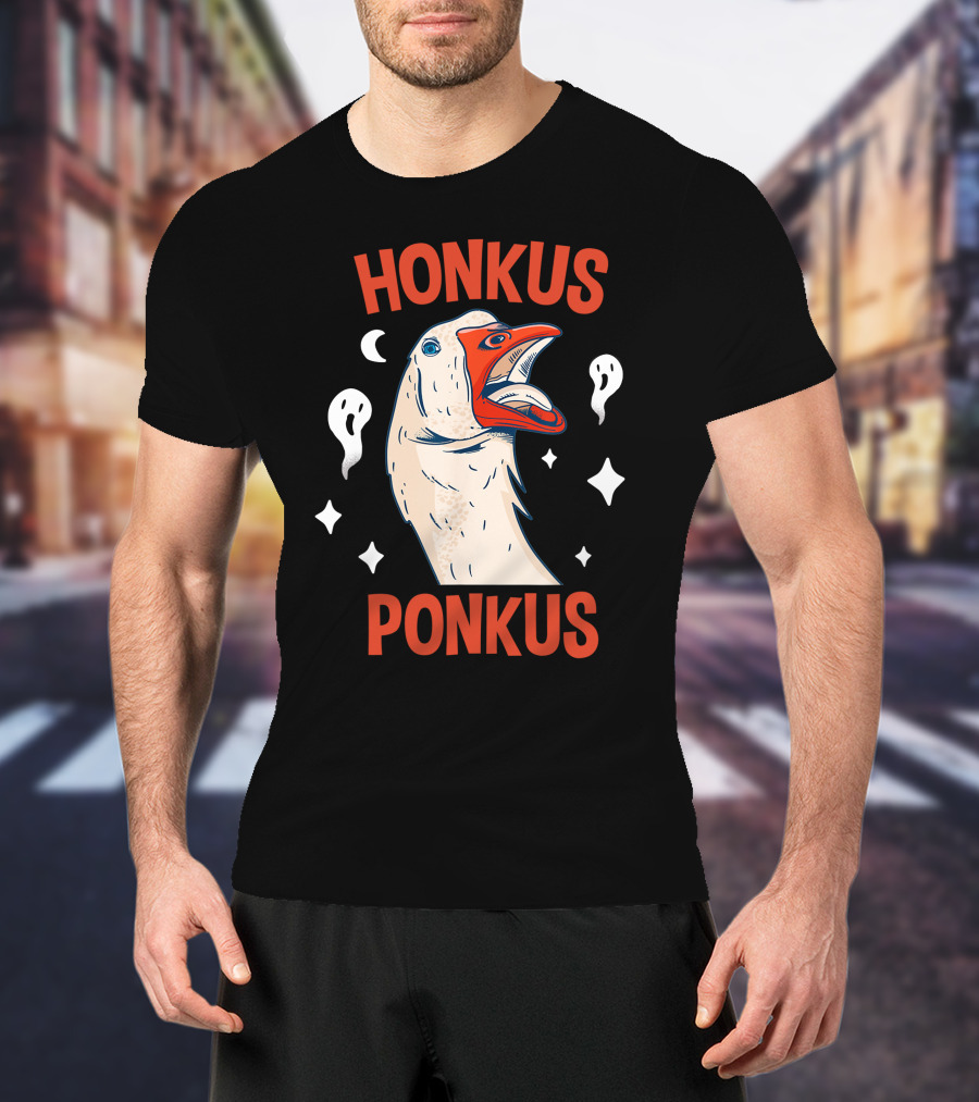 Honkus Ponkus Funny Halloween Duck With Ghosts And Stars T-Shirt